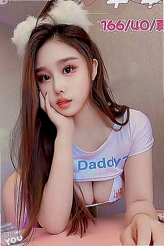 內門外出：琳兒 |百分百是空姐|164cm|54kg|D罩杯|18歲|熟女嬌妻 老公常常不在家 性欲強 一天要做一次才可以滿足 平時跟老公喜歡玩無套中出